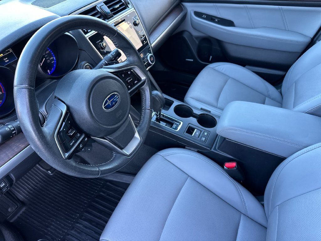 Used 2019 Subaru Outback 2.5i Limited w/ Protection Package #1 AWD/4WD image 9
