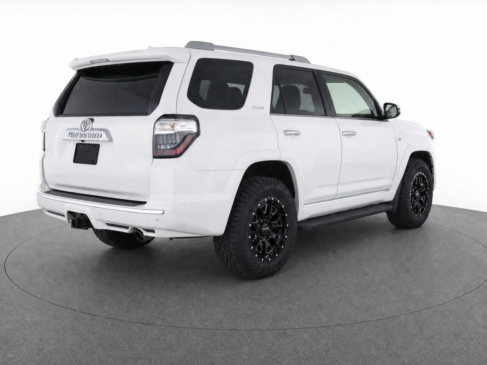 Used 2016 Toyota 4Runner Limited AWD/4WD image 4
