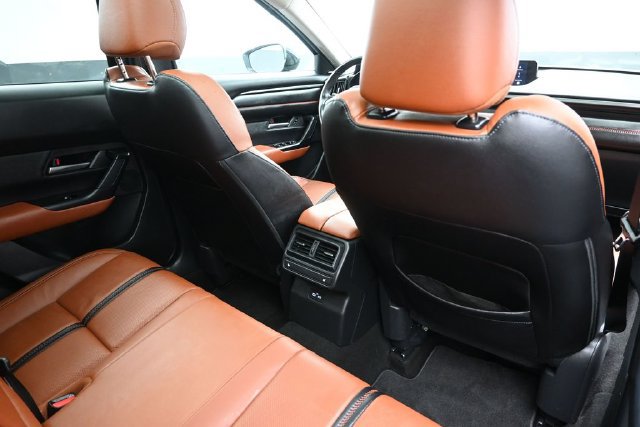 Certified 2025 MAZDA CX-50 AWD 2.5 Turbo w/ Premium Pkg image 12
