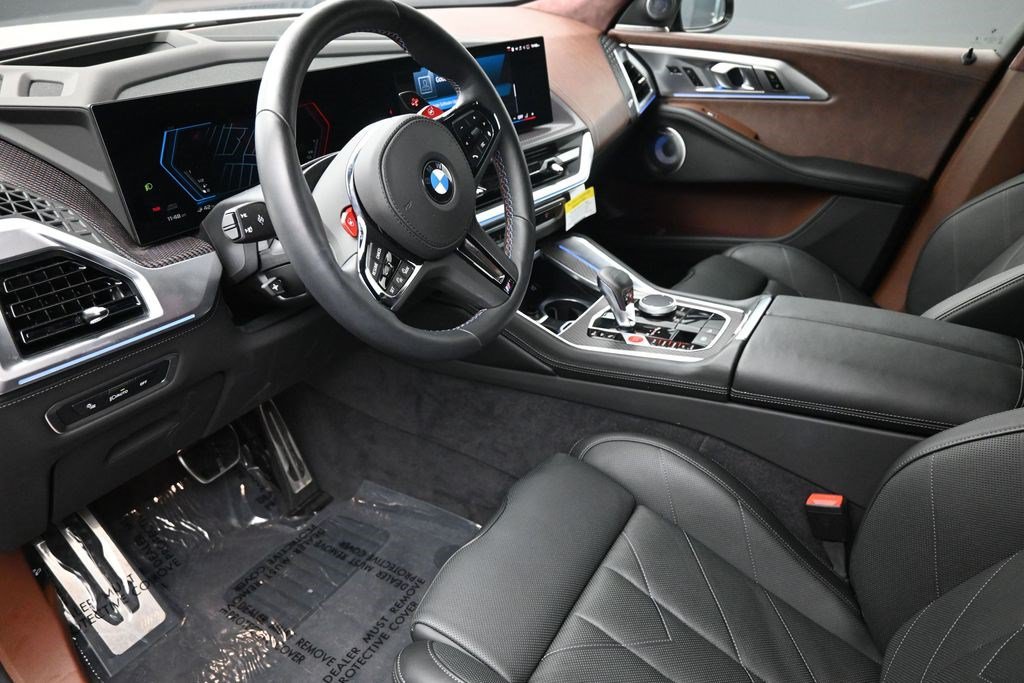 Used 2026 BMW XM Label Red AWD/4WD image 17