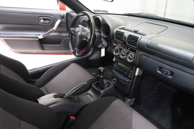 Used 2001 Toyota MR2 image 79