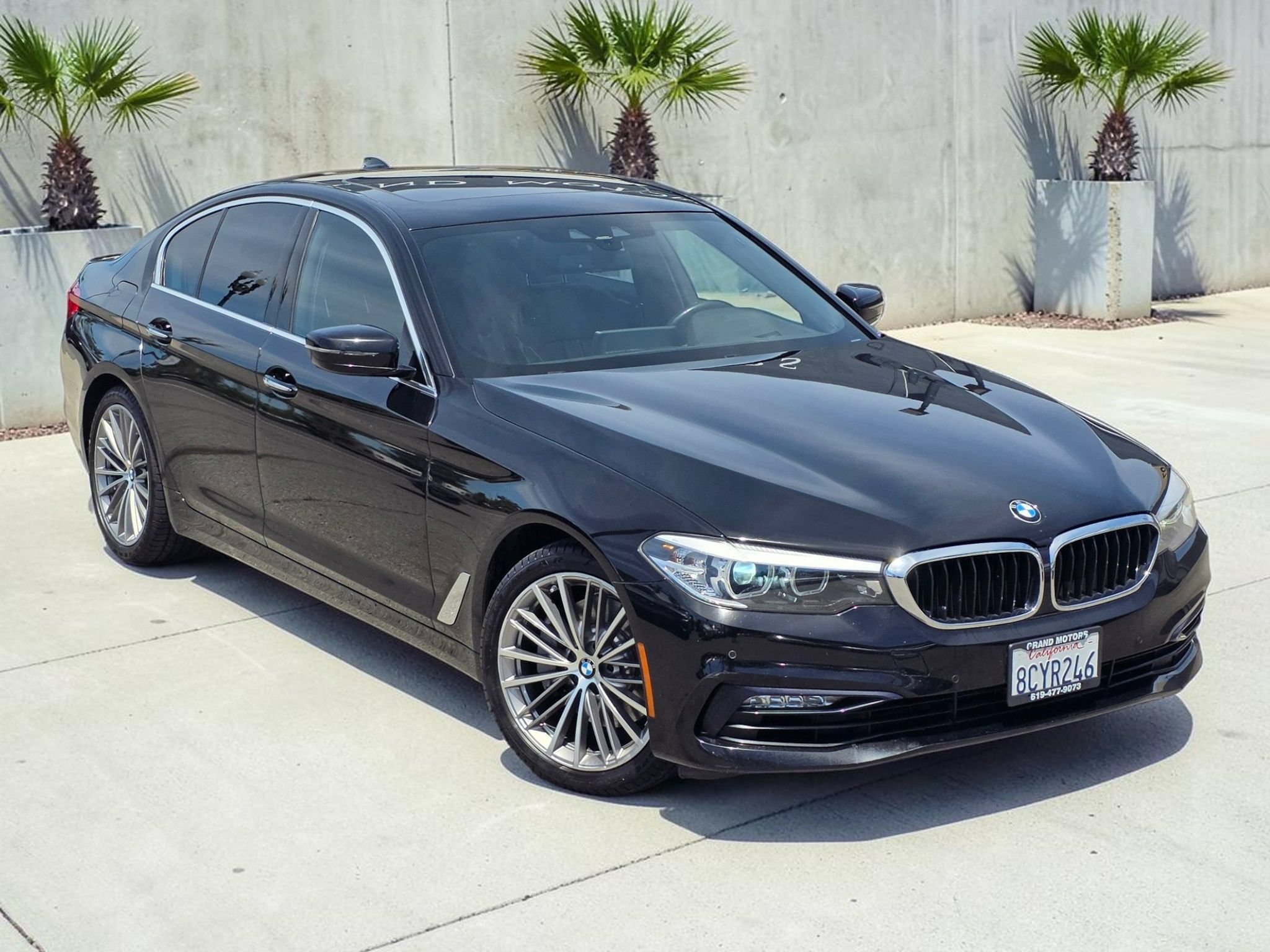 Used 2018 BMW 530i RWD image 2