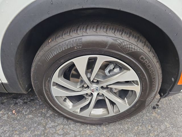 Used 2023 Buick Envision Essence image 10