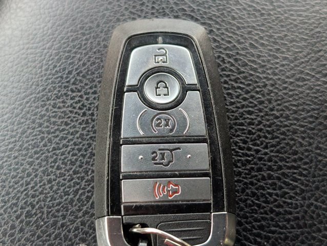 Used 2021 Ford Expedition Max XLT RWD image 33