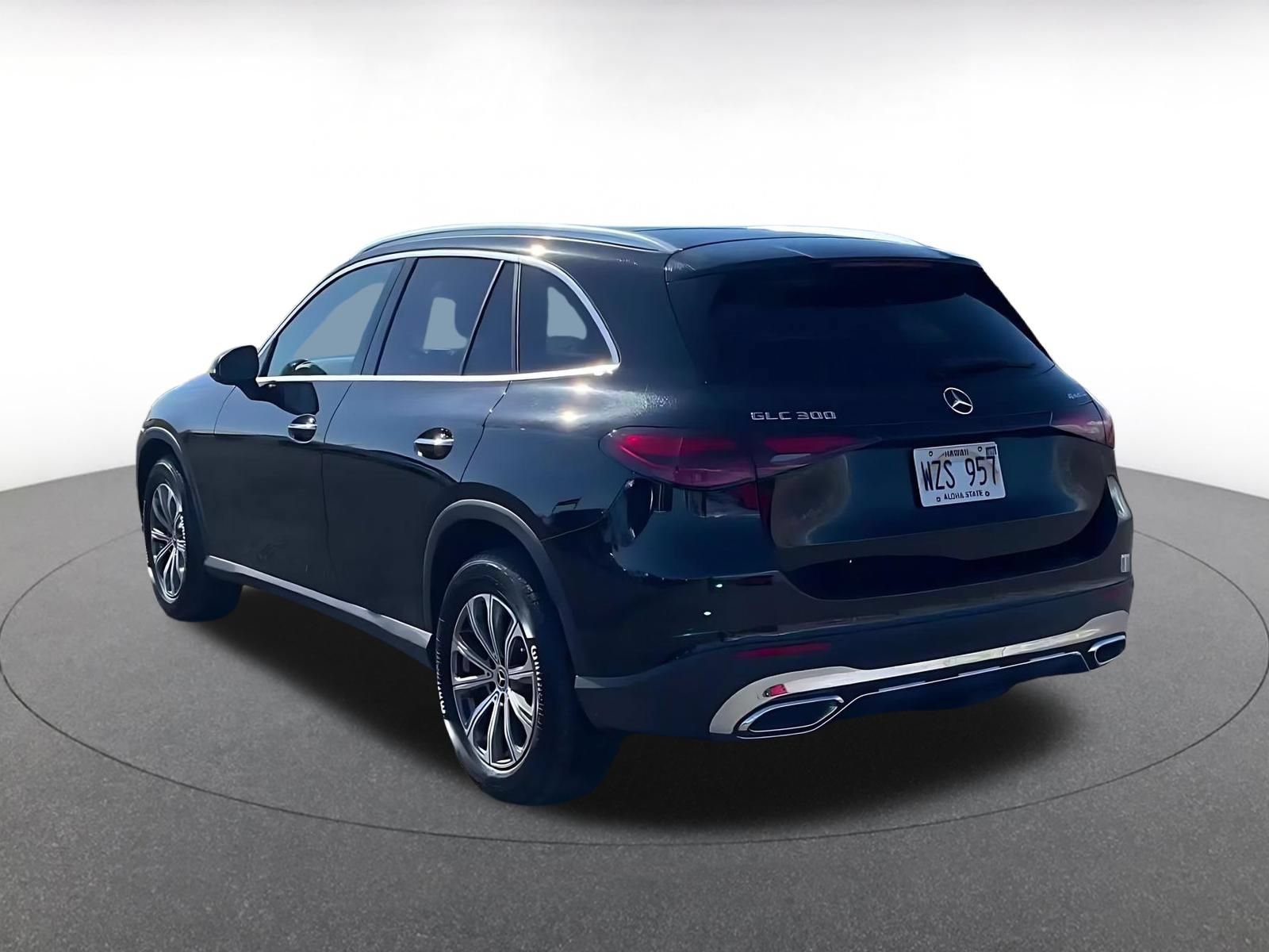 Used 2024 Mercedes-Benz GLC 300 4MATIC image 10