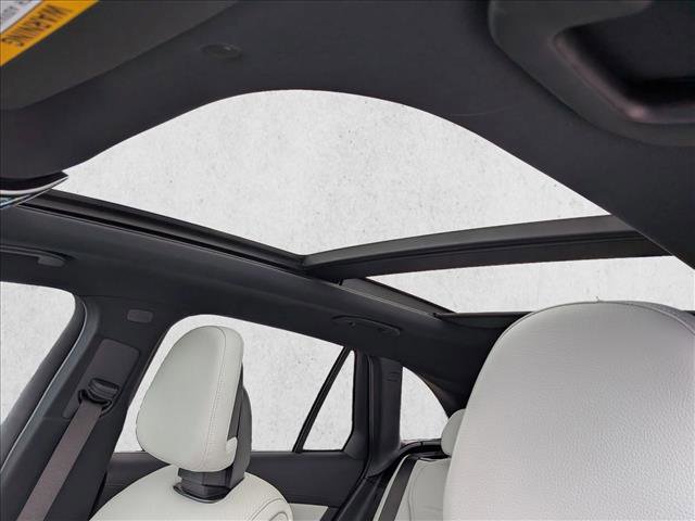 New 2026 Mercedes-Benz GLC 300 4MATIC image 16