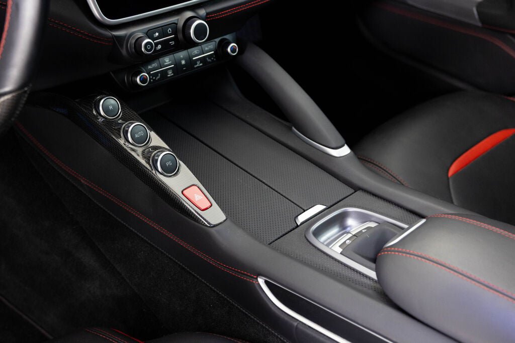 Certified 2019 Ferrari GTC4Lusso T RWD image 41