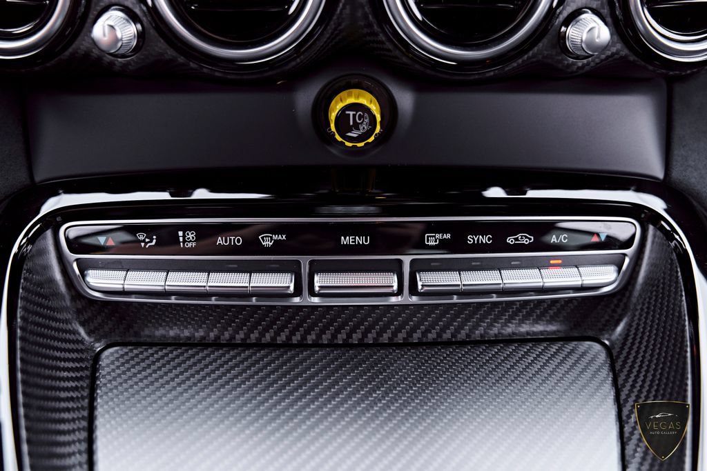 Used 2018 Mercedes-Benz AMG GT R image 78