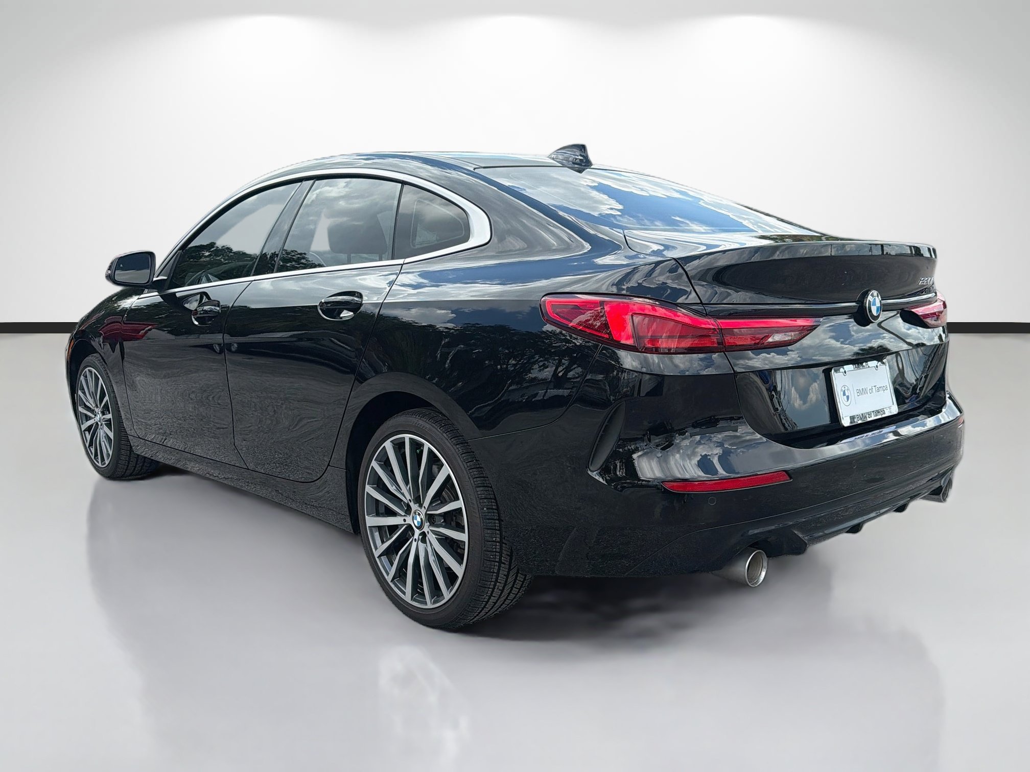 Used 2022 BMW 228i Gran Coupe w/ Convenience Package FWD image 5