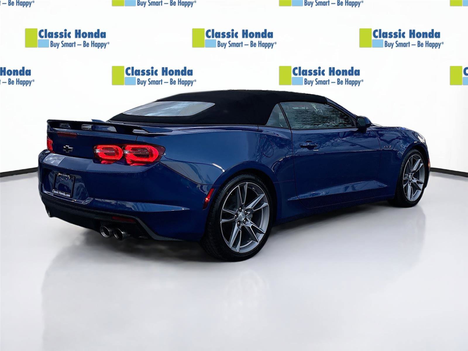 Used 2022 Chevrolet Camaro LT w/ Technology Package image 8