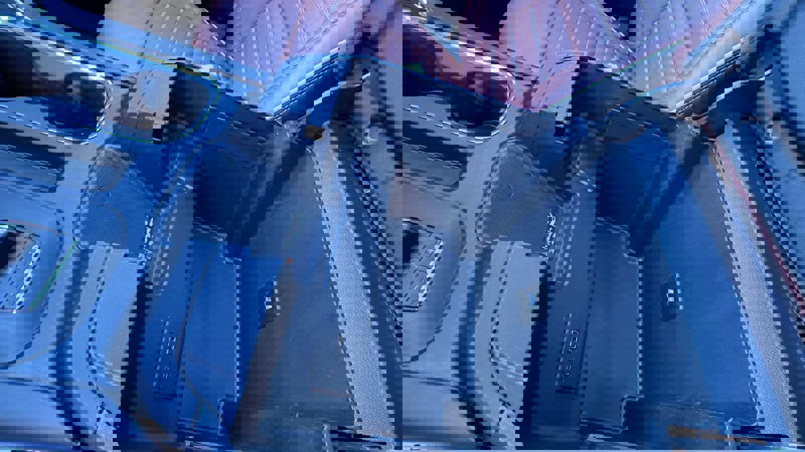 Used 2024 GMC Sierra 3500 Denali Ultimate image 30