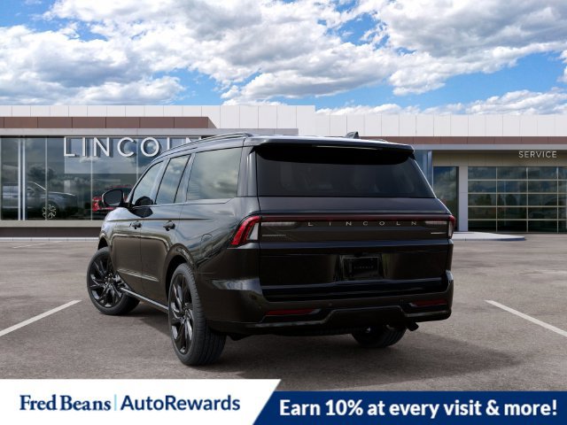 New 2027 Lincoln Navigator Reserve w/ Jet Appearance Package AWD/4WD image 11