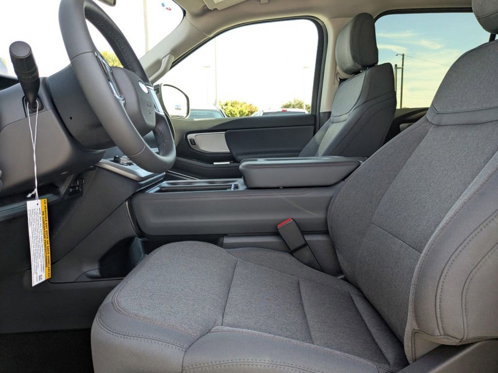 New 2025 Ford Expedition Max Active RWD image 22