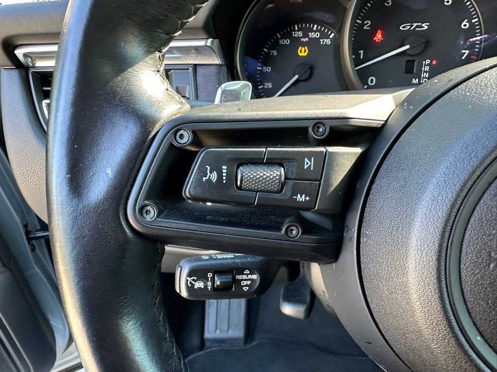 Certified 2023 Porsche Macan GTS image 19