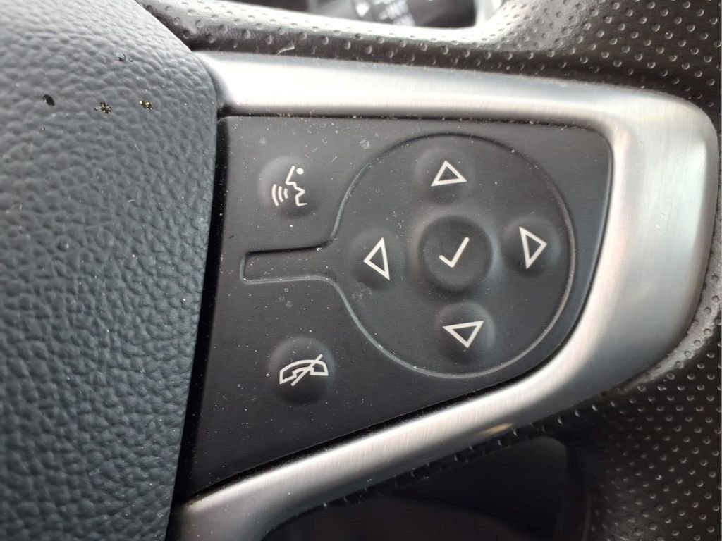 Certified 2024 GMC Terrain SLE image 20