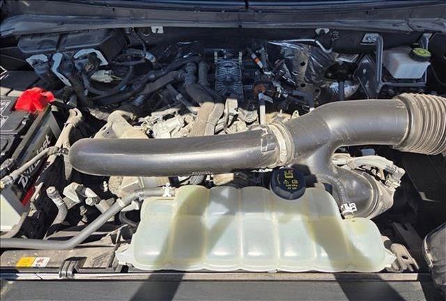 Used 2022 Ford Expedition XLT image 22