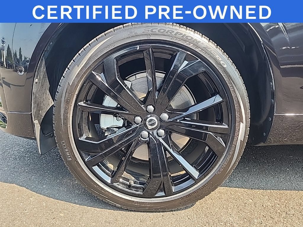 Certified 2024 Volvo XC60 T8 Ultimate w/ Protection Package Premier AWD/4WD image 28