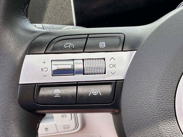 Certified 2025 Hyundai Tucson SEL AWD/4WD image 23