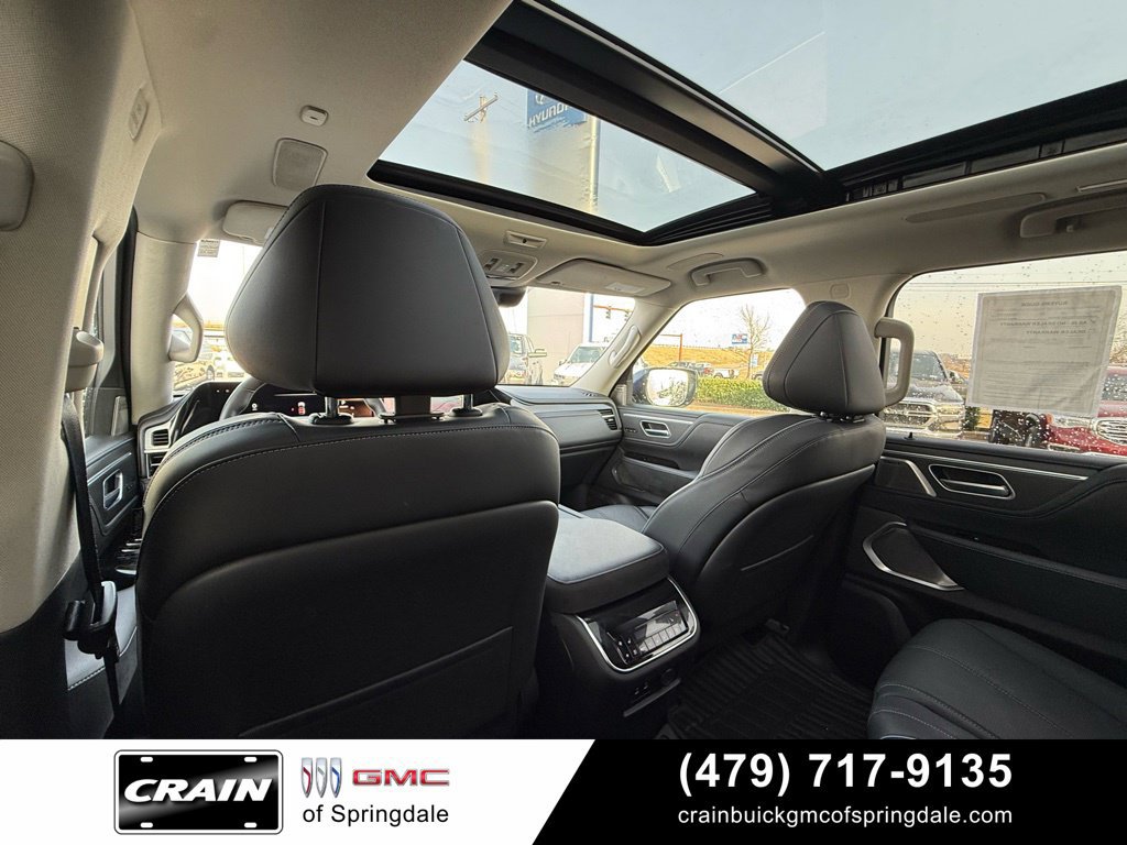 Used 2025 INFINITI QX80 Sensory AWD/4WD image 26