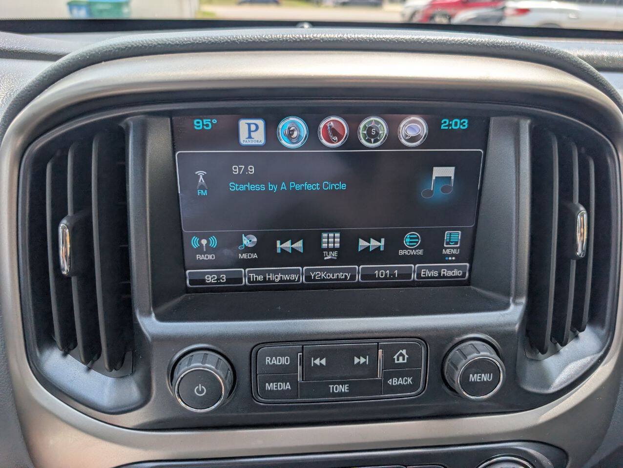 Used 2016 Chevrolet Colorado Z71 RWD image 24