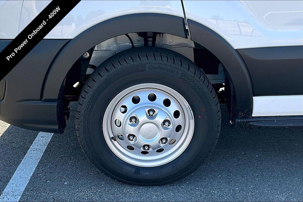New 2026 Ford Transit 150 Low Roof AWD w/ Exterior Upgrade Package image 11