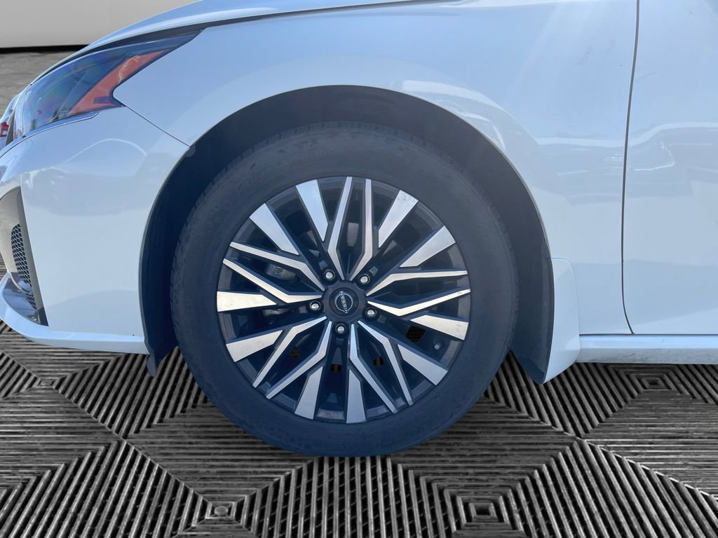 Used 2023 Nissan Altima 2.5 SV w/ SV Premium Package image 37