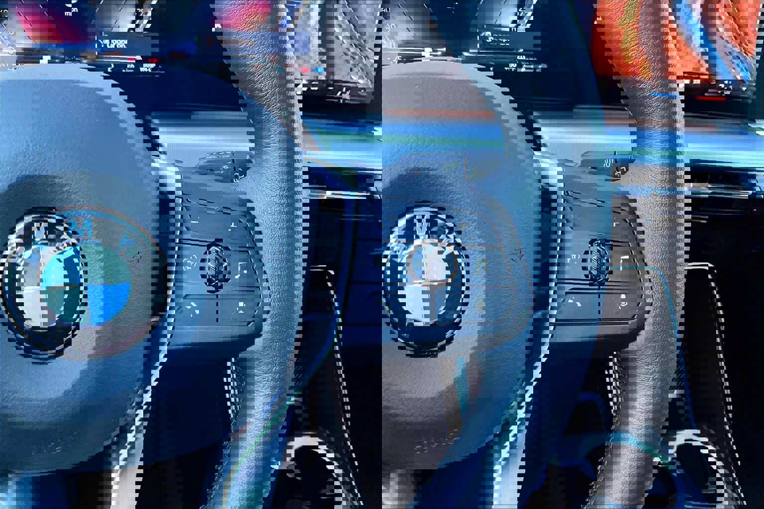 Certified 2025 BMW X1 xDrive28i w/ Technology Package image 24