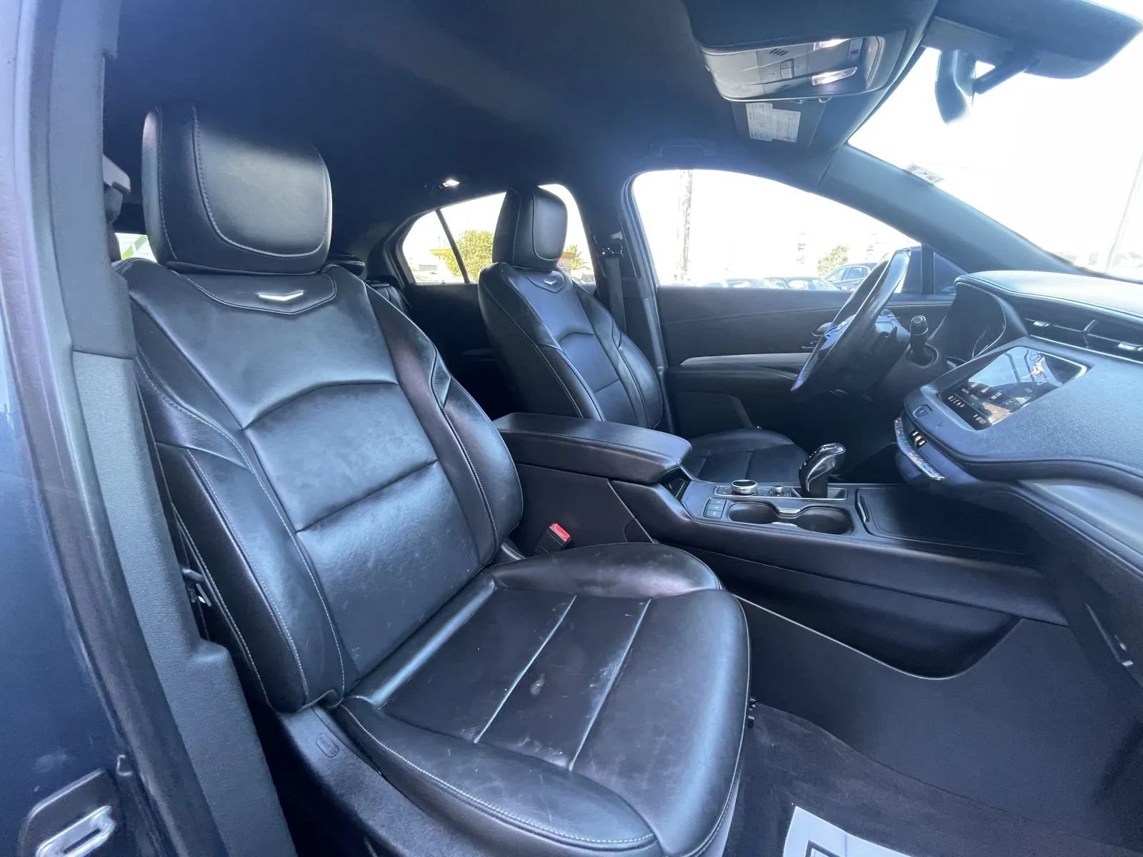 Used 2019 Cadillac XT4 Premium Luxury w/ Cold Weather Package FWD image 13