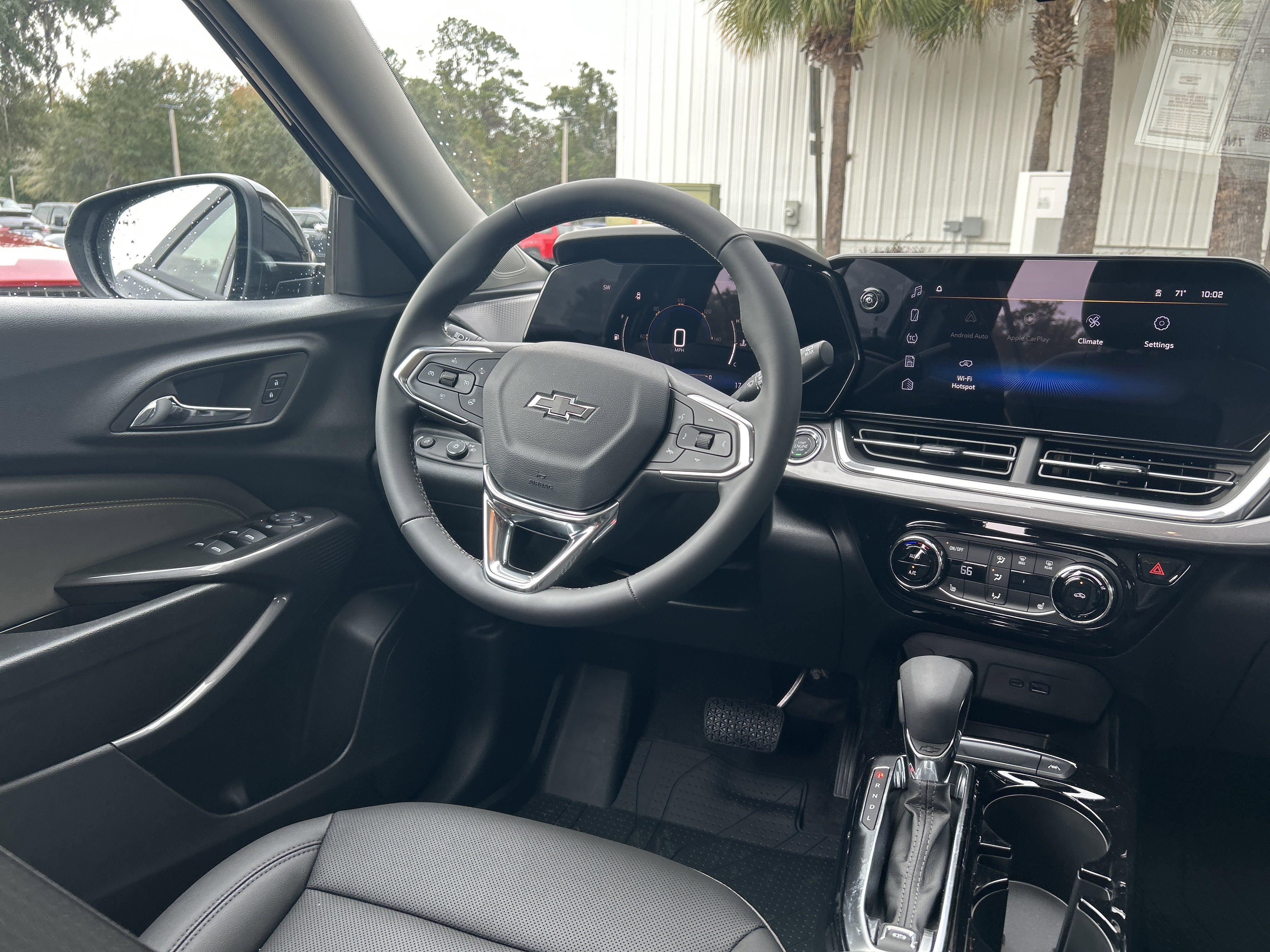 New 2025 Chevrolet Trax ACTIV w/ Sunroof Package image 54