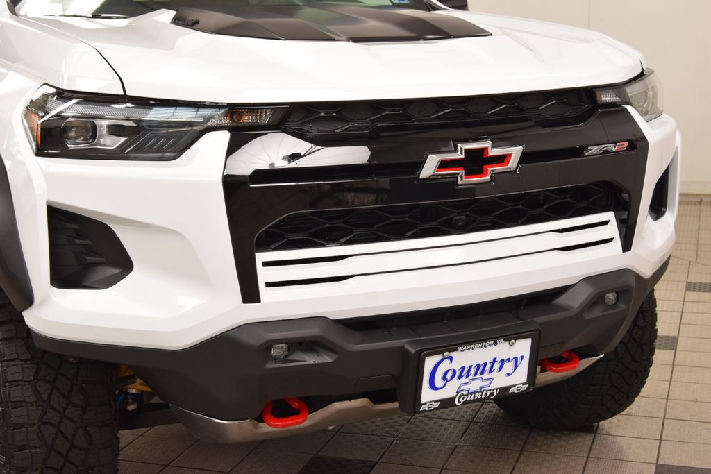 New 2026 Chevrolet Colorado ZR2 w/ Technology Package AWD/4WD image 13