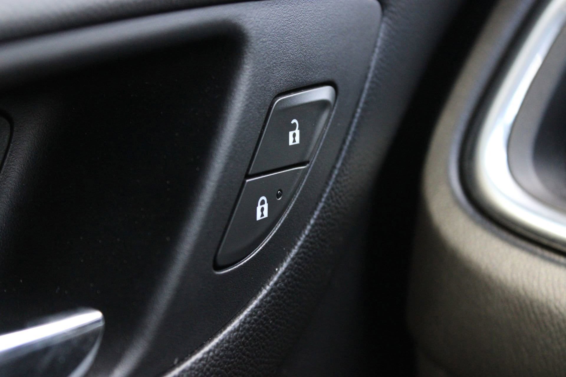 Used 2019 Chevrolet Equinox LT FWD image 22
