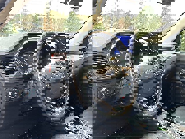 Used 2020 Ford Escape SEL image 7