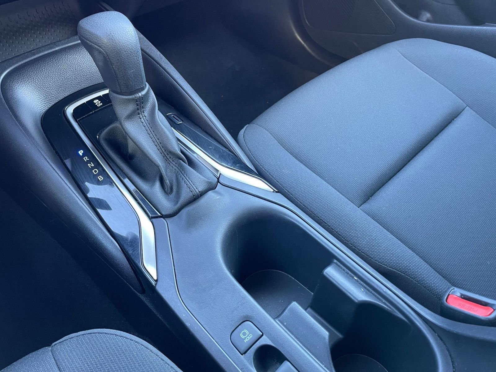 Used 2025 Toyota Corolla LE image 39