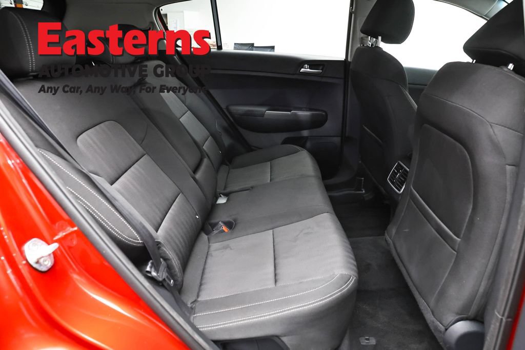 Used 2022 Kia Sportage LX AWD/4WD image 22