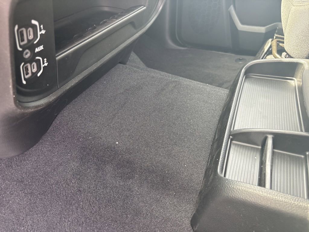 New 2026 RAM 2500 Big Horn AWD/4WD image 25