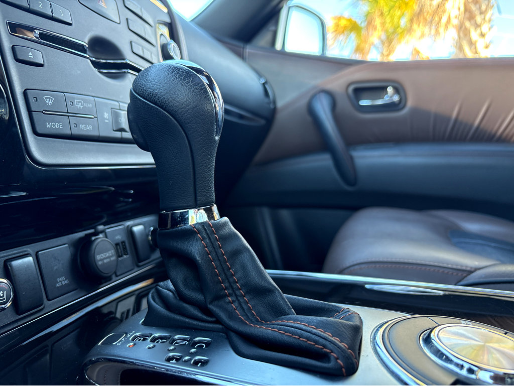 Used 2020 Nissan Armada Platinum w/ Platinum Reserve Package image 13