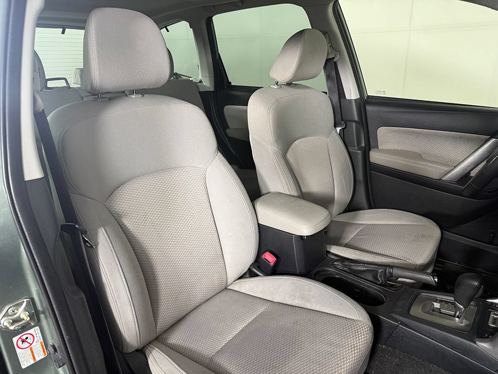 Used 2018 Subaru Forester 2.5i Premium w/ All-Weather Package AWD/4WD image 27