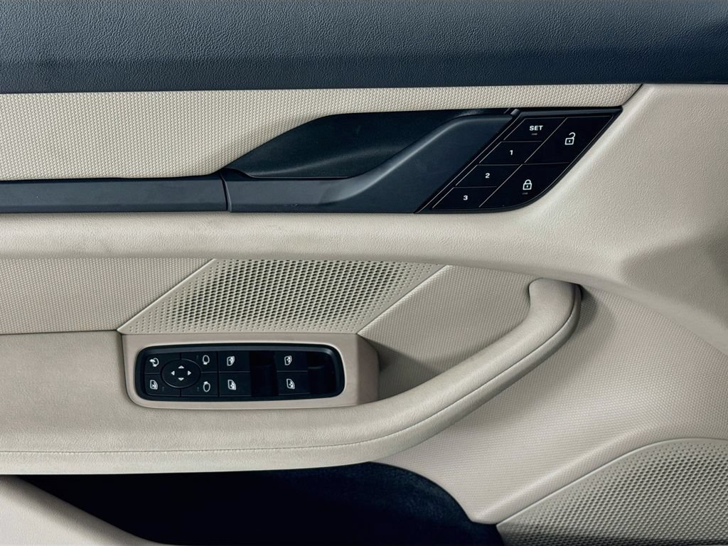 Certified 2023 Porsche Taycan RWD image 11