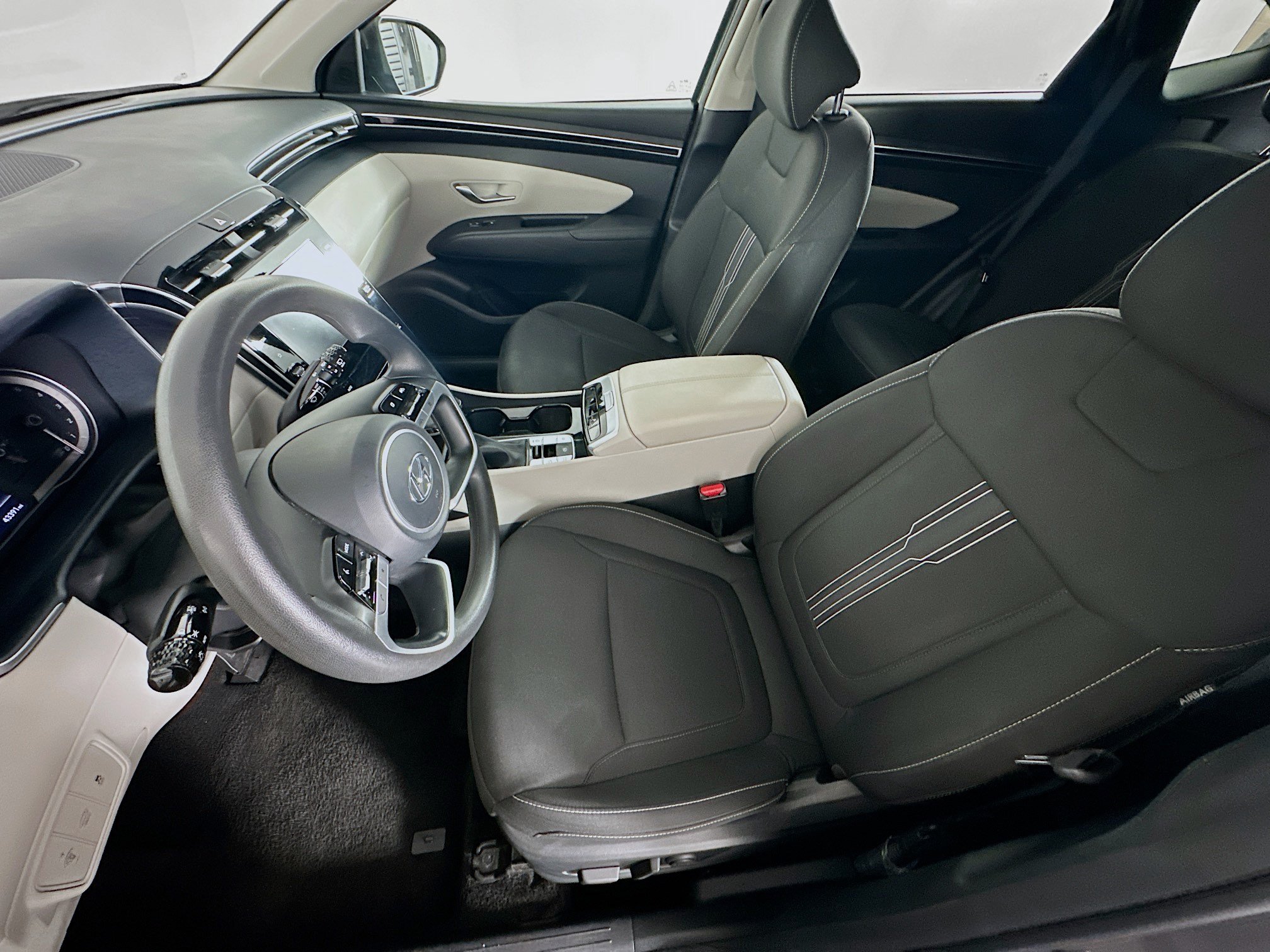 Used 2024 Hyundai Tucson SEL FWD image 13
