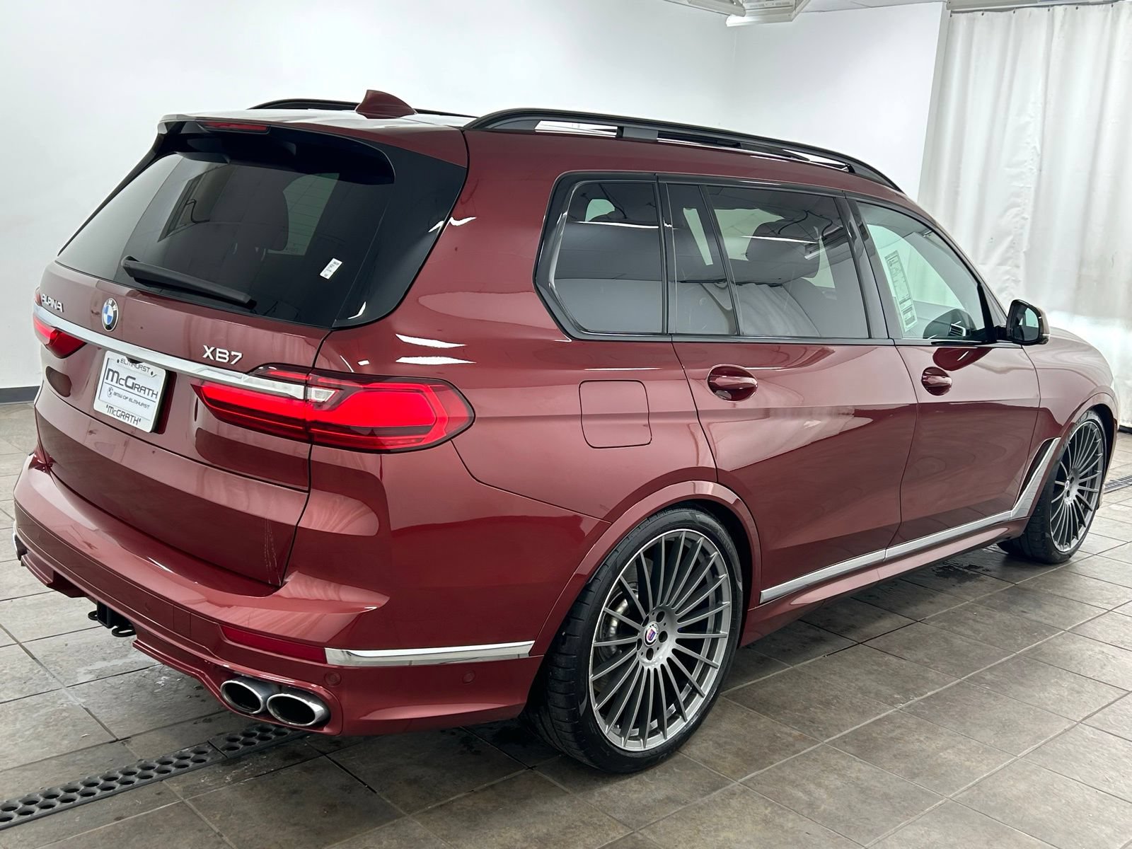 Used 2022 BMW ALPINA XB7 AWD/4WD image 6