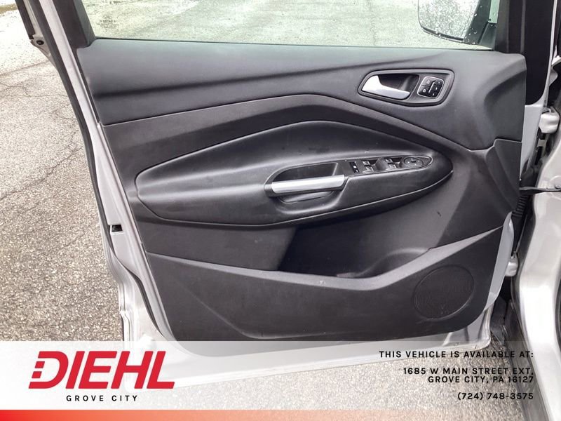 Used 2018 Ford Escape Titanium w/ Ford Safe & Smart Package AWD/4WD image 15