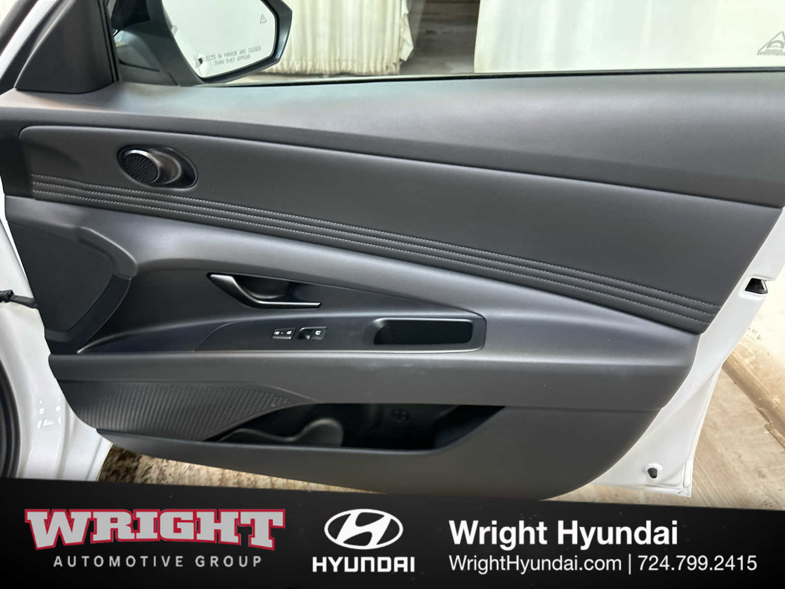 Used 2025 Hyundai Elantra SEL image 17