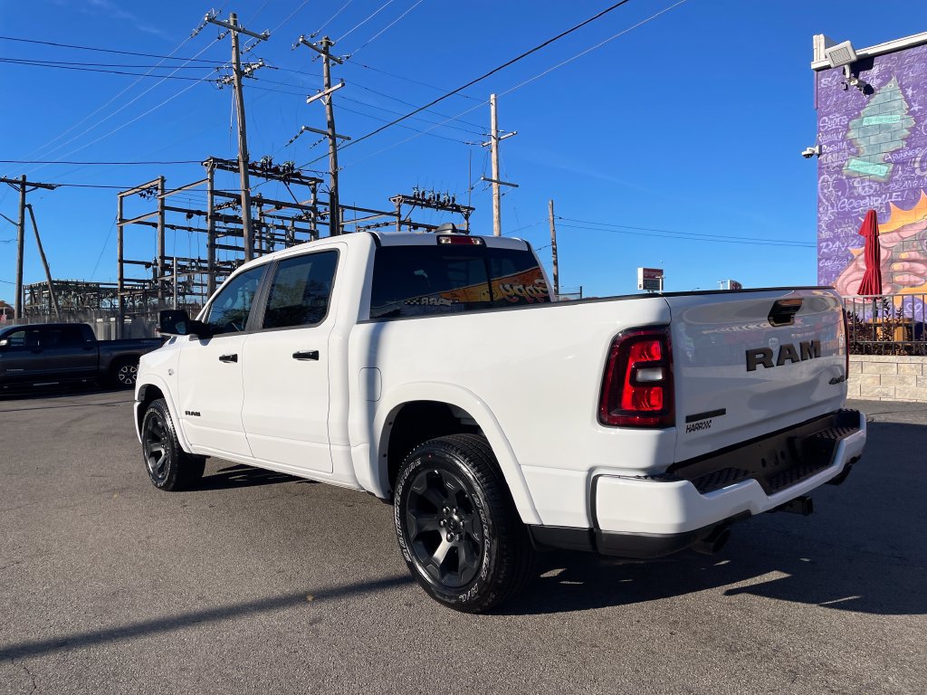 Used 2026 RAM 1500 Big Horn AWD/4WD image 3