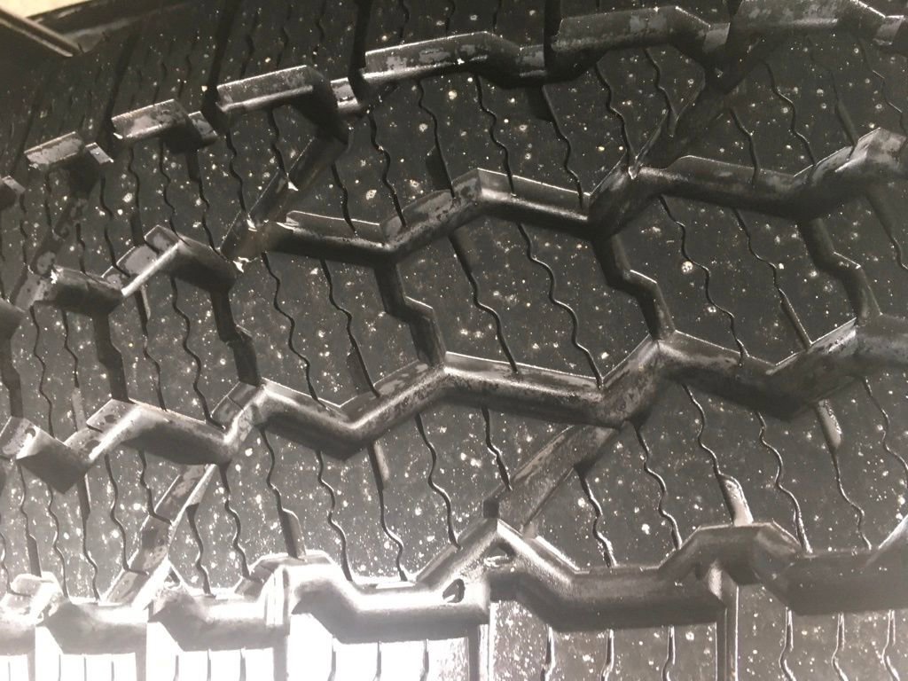 Used 2020 Jeep Gladiator Overland image 28