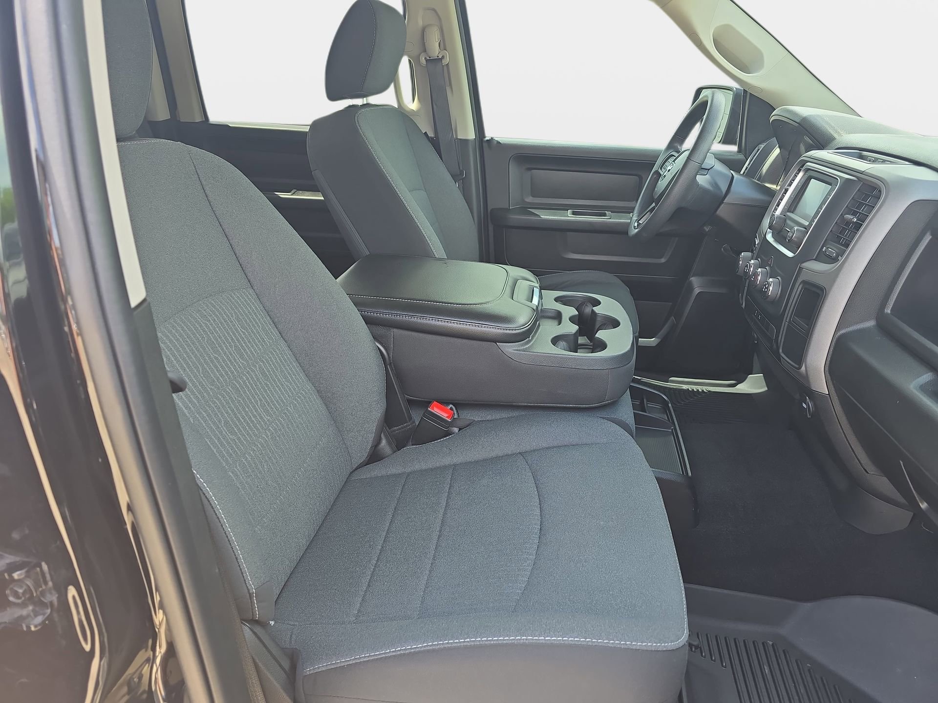 Used 2024 RAM 1500 Tradesman w/ Tradesman SXT Package RWD image 10