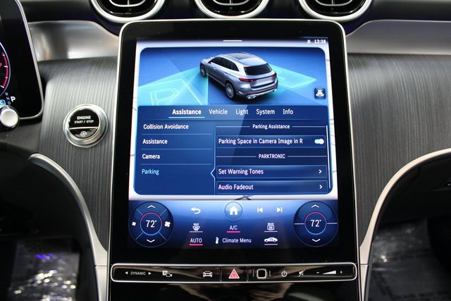 Used 2024 Mercedes-Benz GLC 300 image 27