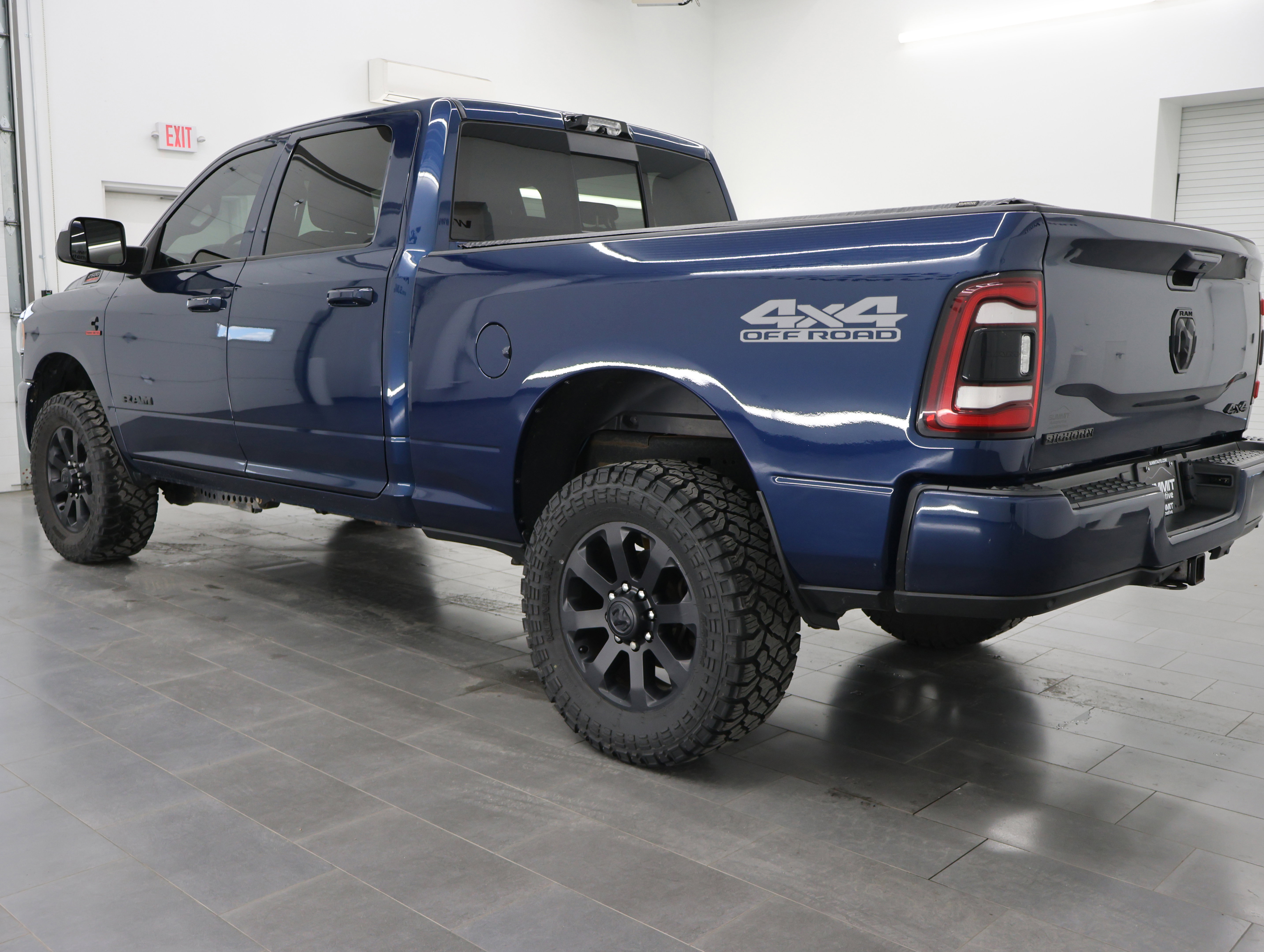 Used 2022 RAM 2500 Big Horn w/ Level C Equiment Group AWD/4WD image 6