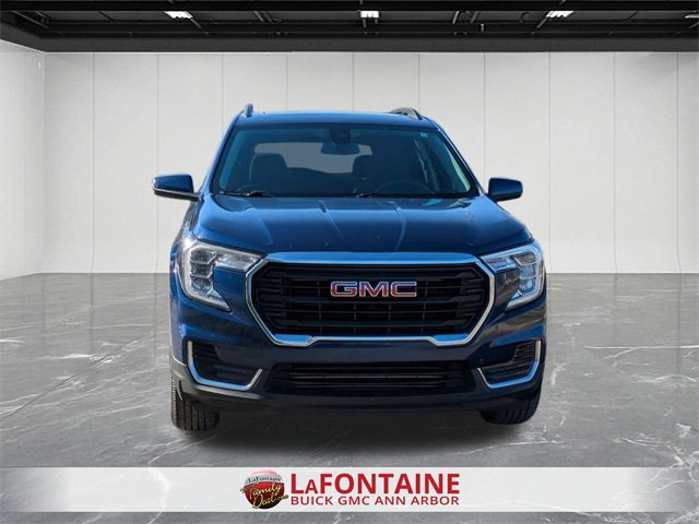 Certified 2022 GMC Terrain SLE w/ Driver Convenience Package image 8
