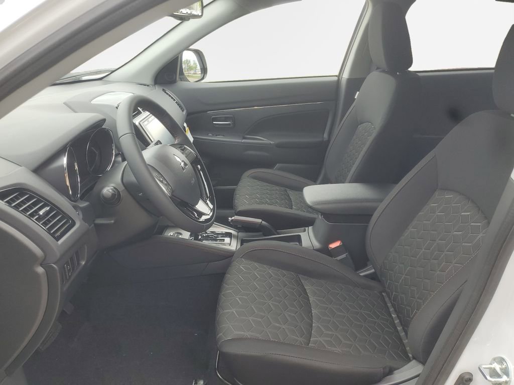 New 2026 Mitsubishi Outlander Sport LE AWD/4WD image 12