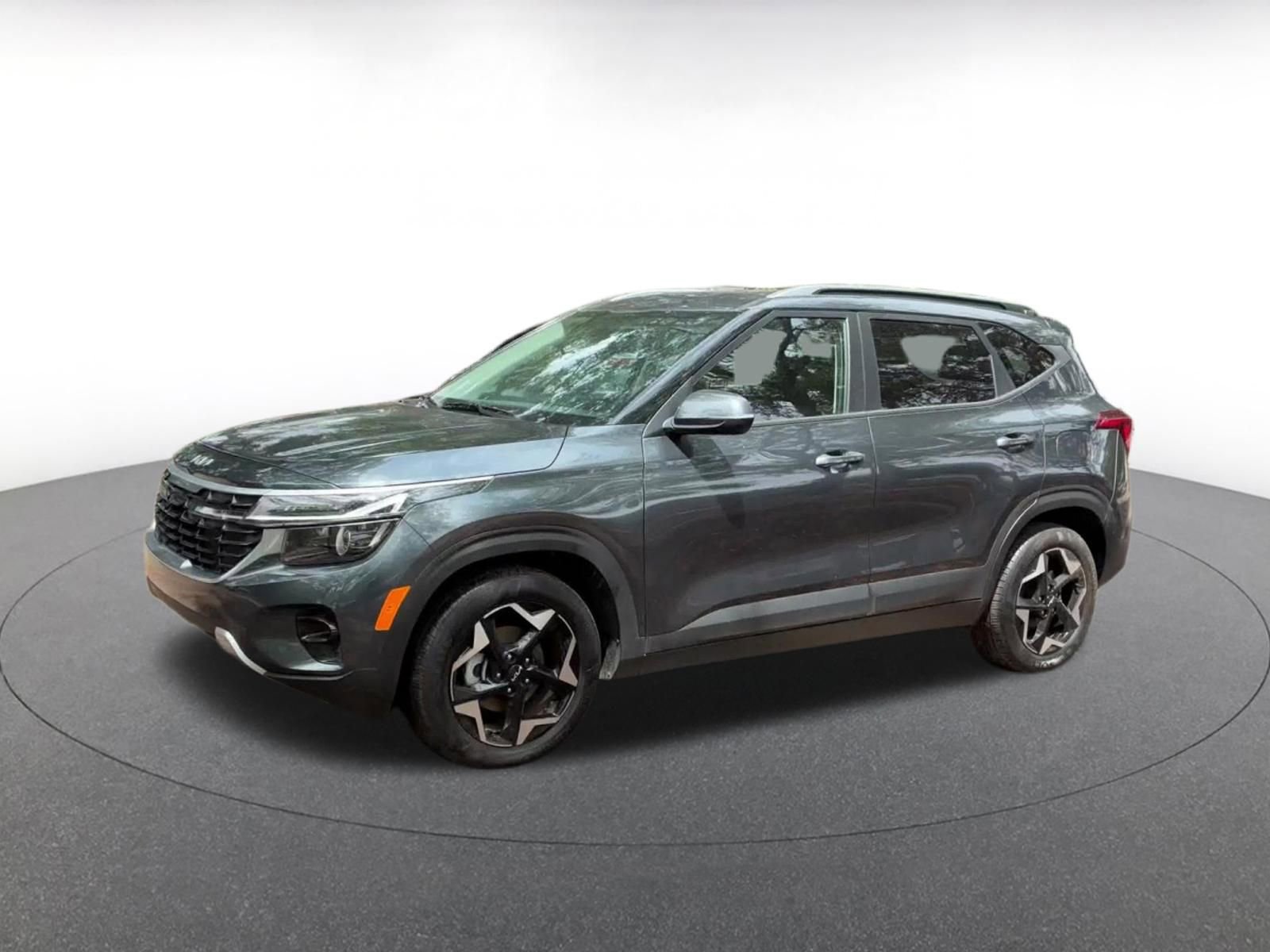 Used 2025 Kia Seltos S image 8